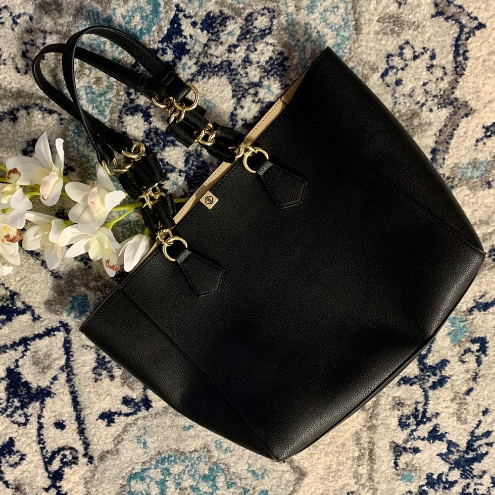 Black Pebbled Leather Shoulder Tote Bag - Picture 1 of 9